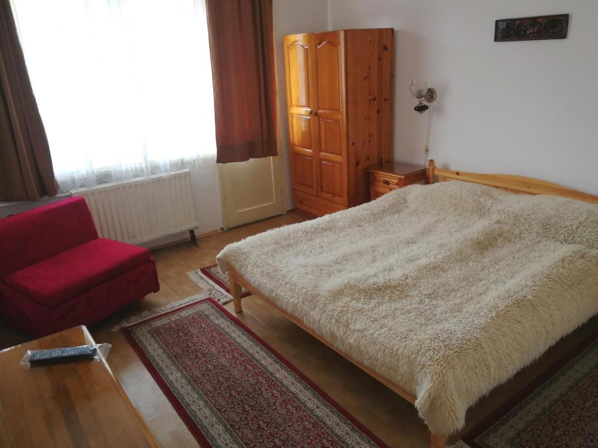 צ'פלארה Guest Rooms Metaksinovi מראה חיצוני תמונה